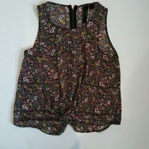 Gathered front zipped back tank!